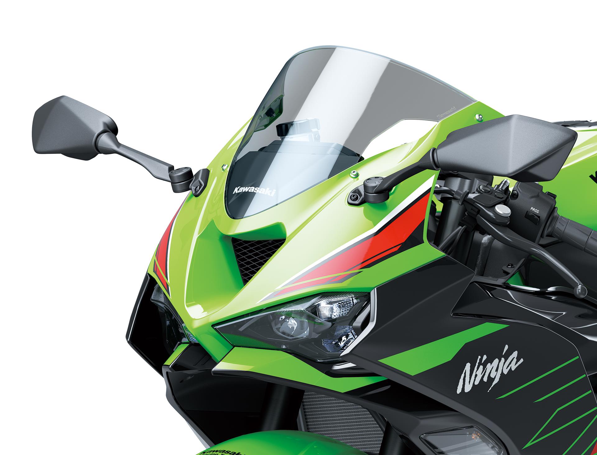 Viseira escurecida (Ninja ZX-6R)