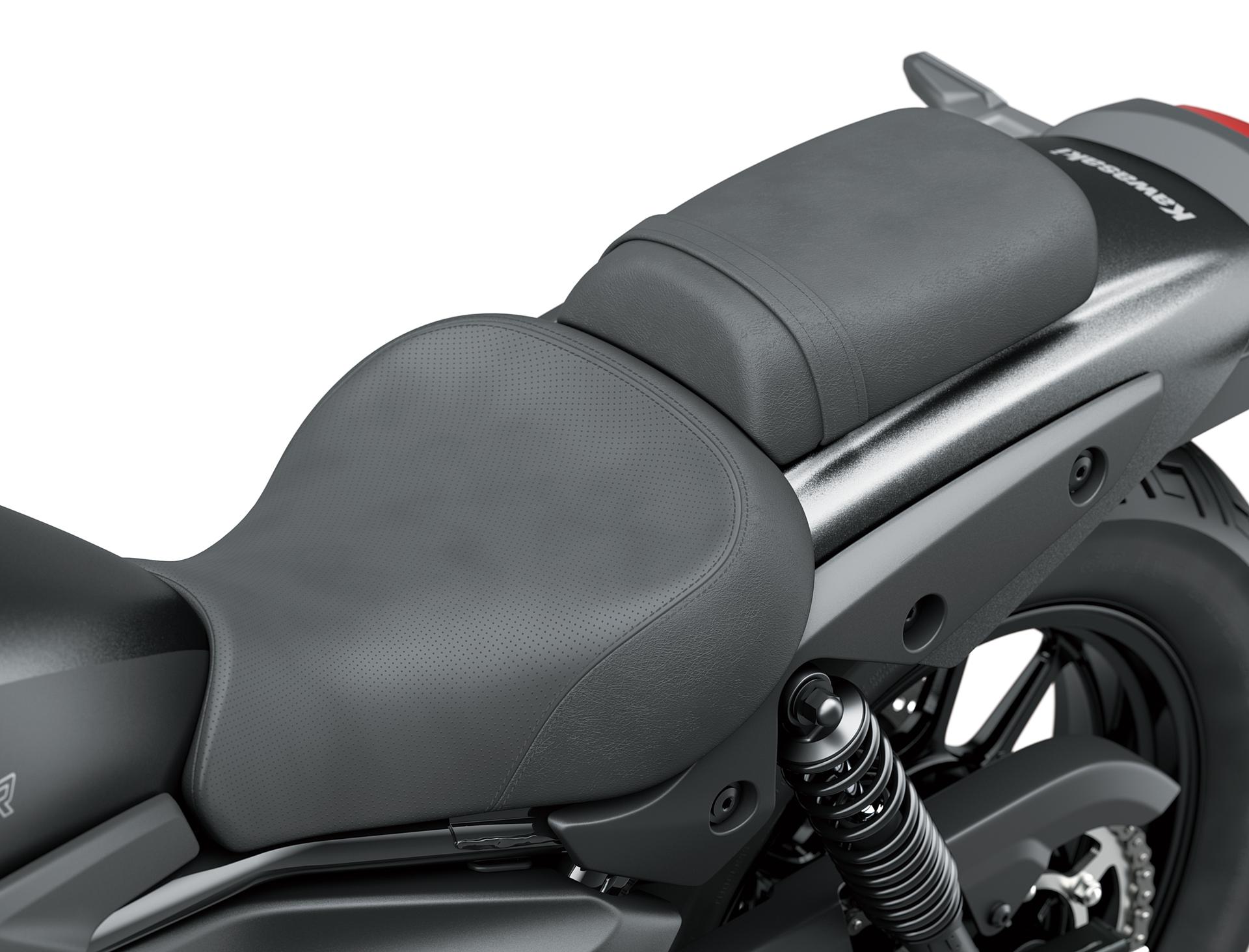 Banco do motociclista com design SE (Eliminator 500/SE)