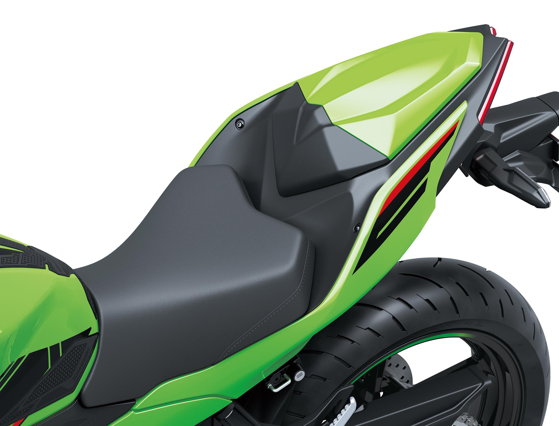 Assento confortável para o condutor (Ninja 500 e Z500)